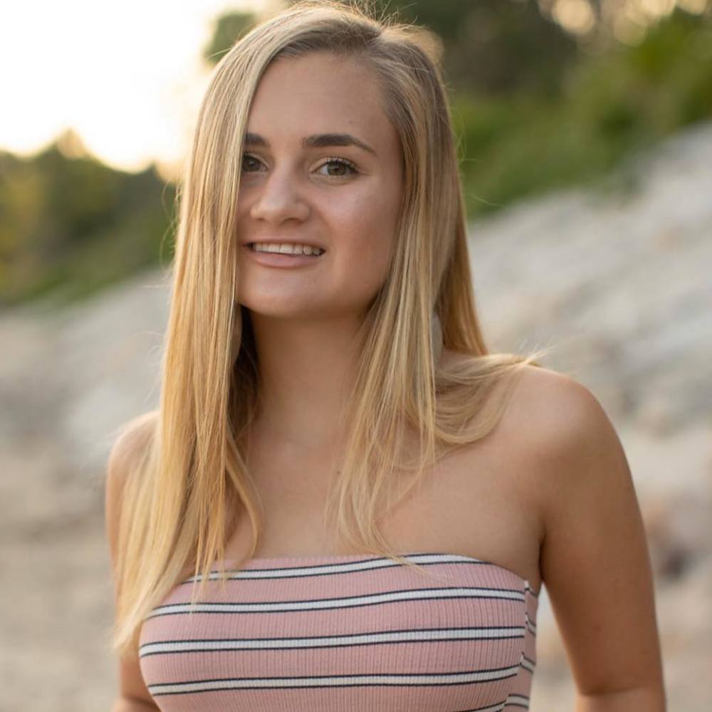 Meet your Posher, Samantha